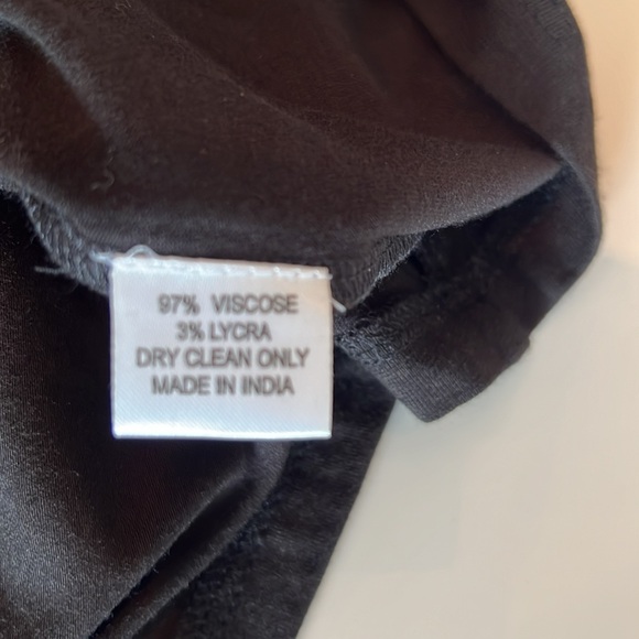 Vintage collection black knit top - Picture 4 of 5